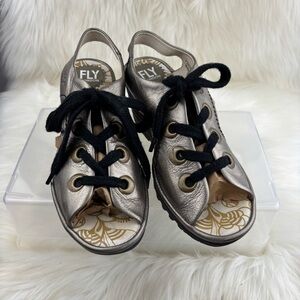 Fly London Silver Wedges Sandals Fashion-Forward Metallic